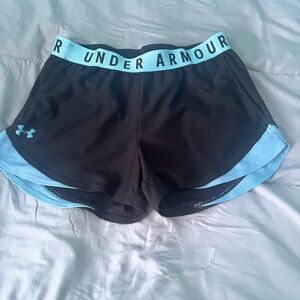 Under Armour Short